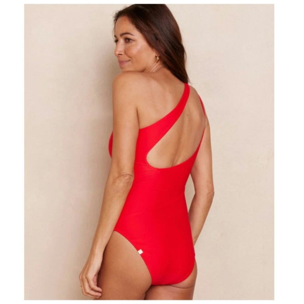 SummerSalt The Ruched Sidestroke One-Piece‎ SwimSuit in Lava Size: 20